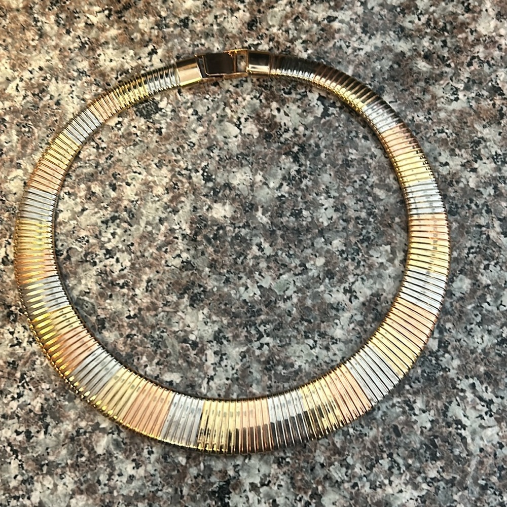 Necklace/choker
